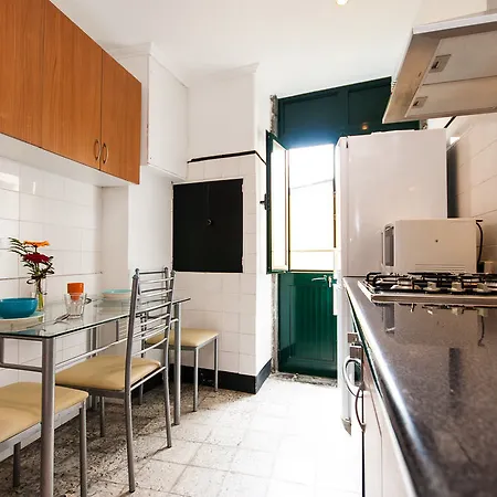 Funchal109 Hostel * 푼샬