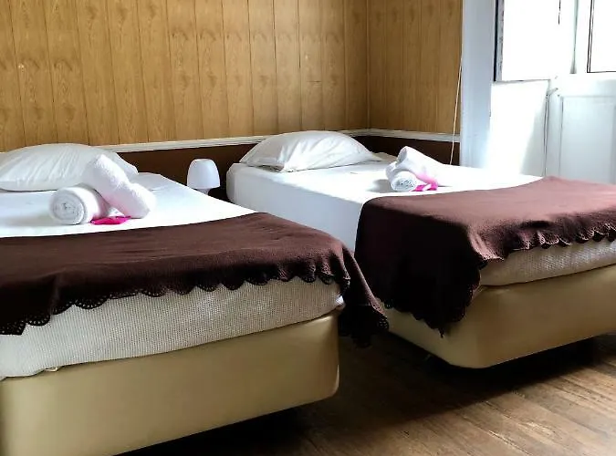 Хостел Funchal109 Hostel *